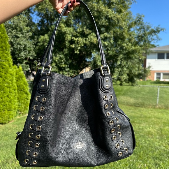Coach Handbags - COACH *Rare* Edie 31 Black Pebble Leather Shoulder bag with Link Detailing (EUC)